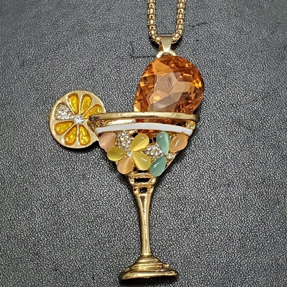 Gold tone citrus martini pendant necklace 35"